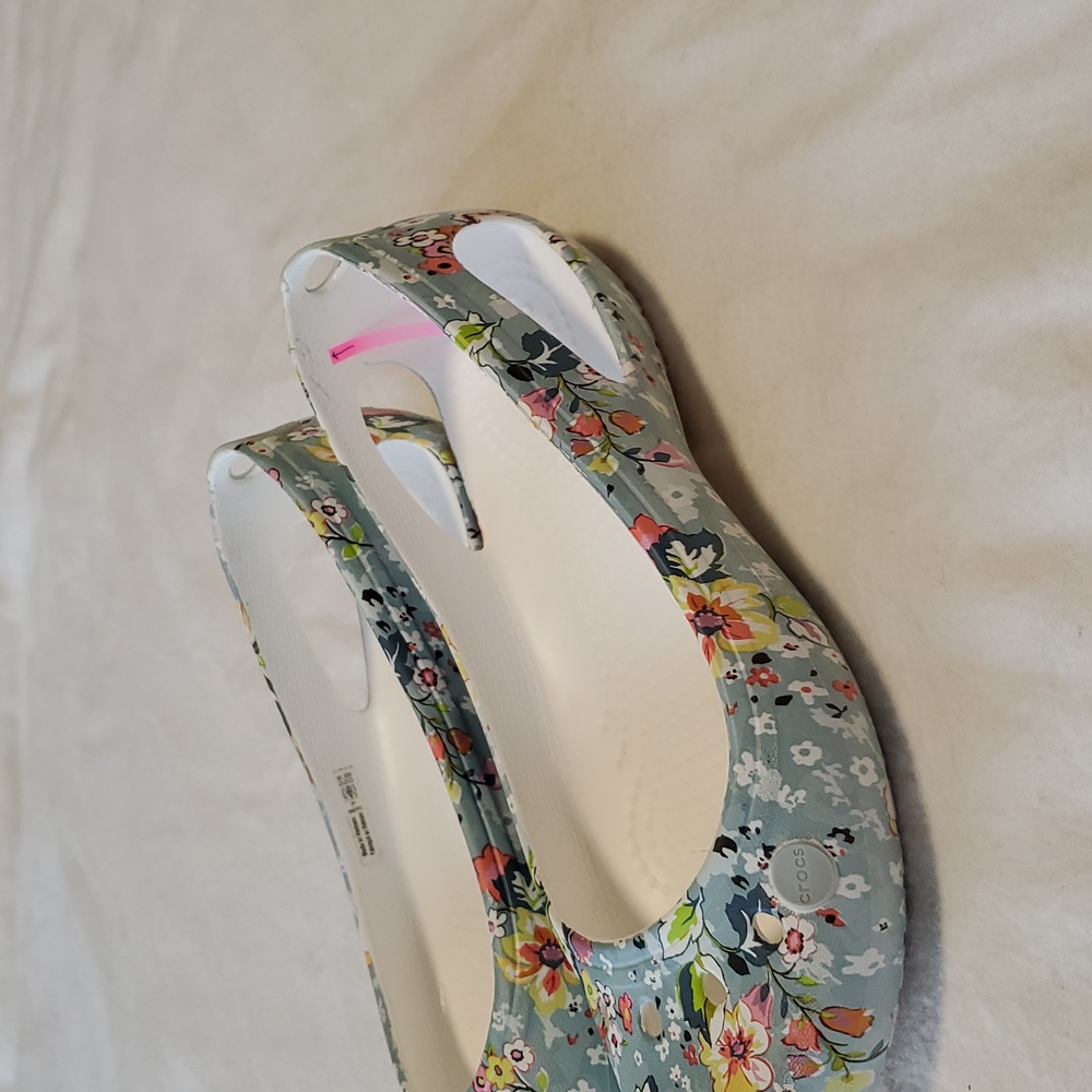 Vera Bradley x Crocs Kadee White Floral Ballet Flats Size 5 - Picture 13 of 16